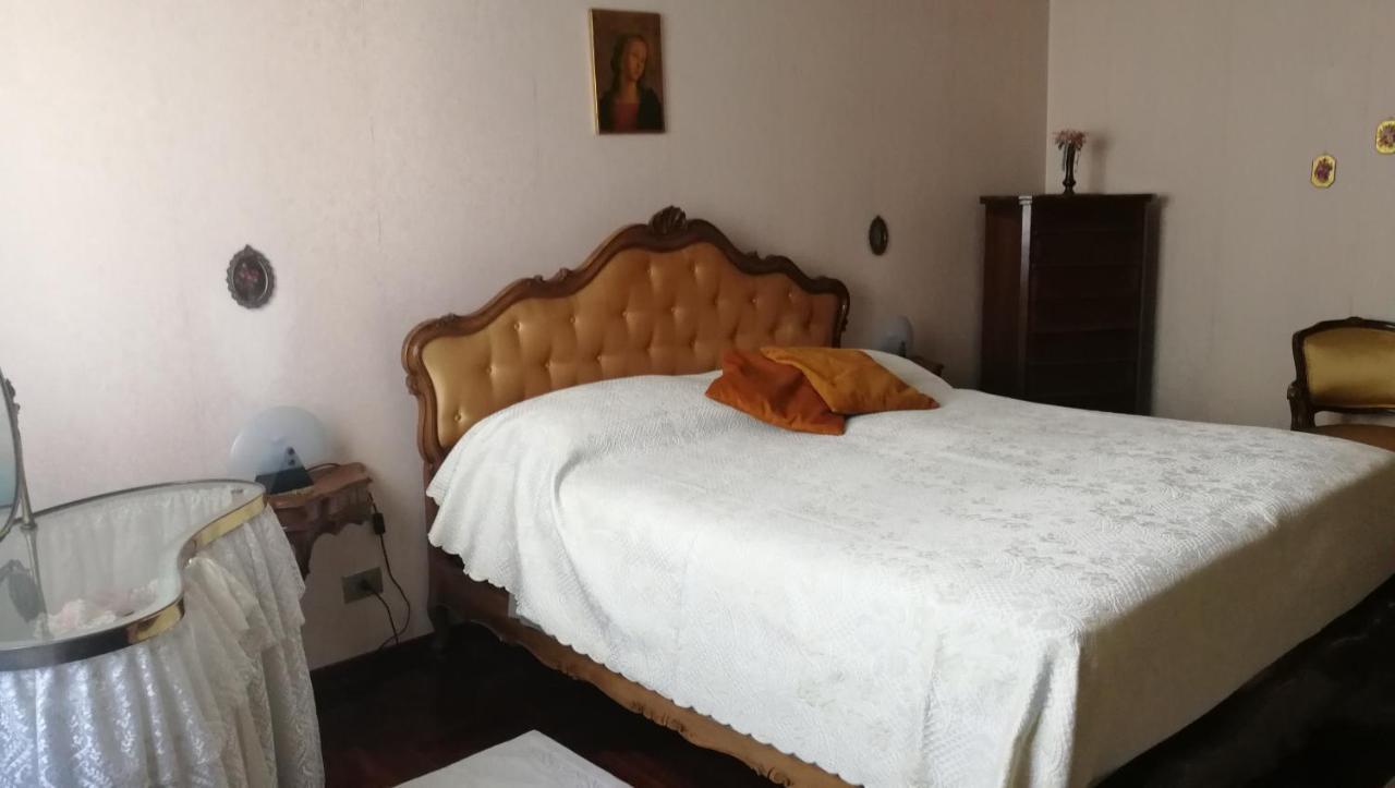 Giove Apartment เมสเตร ภายนอก รูปภาพ