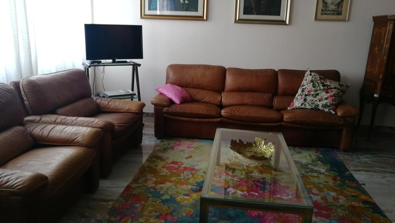 Giove Apartment เมสเตร ภายนอก รูปภาพ